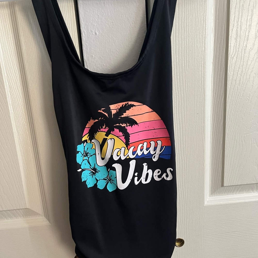 *brand new with tags* Plus size swim suit 😎